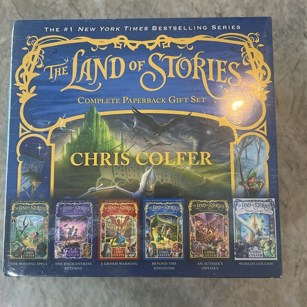 UNOPENED 📖 The Land of Stories 📚 paperback gift set book 1-6